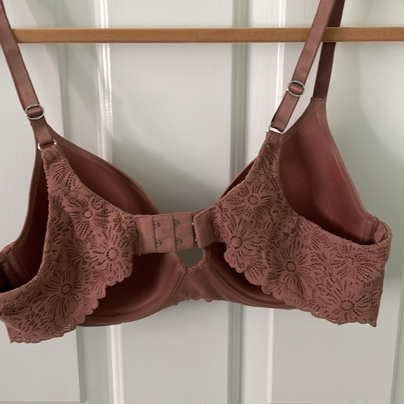 Aerie Tshirt bra. 36c - Picture 2 of 2